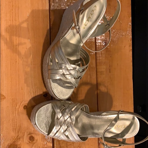 Coach gold metallic wedge sandals 8.5 B - Picture 2 of 6